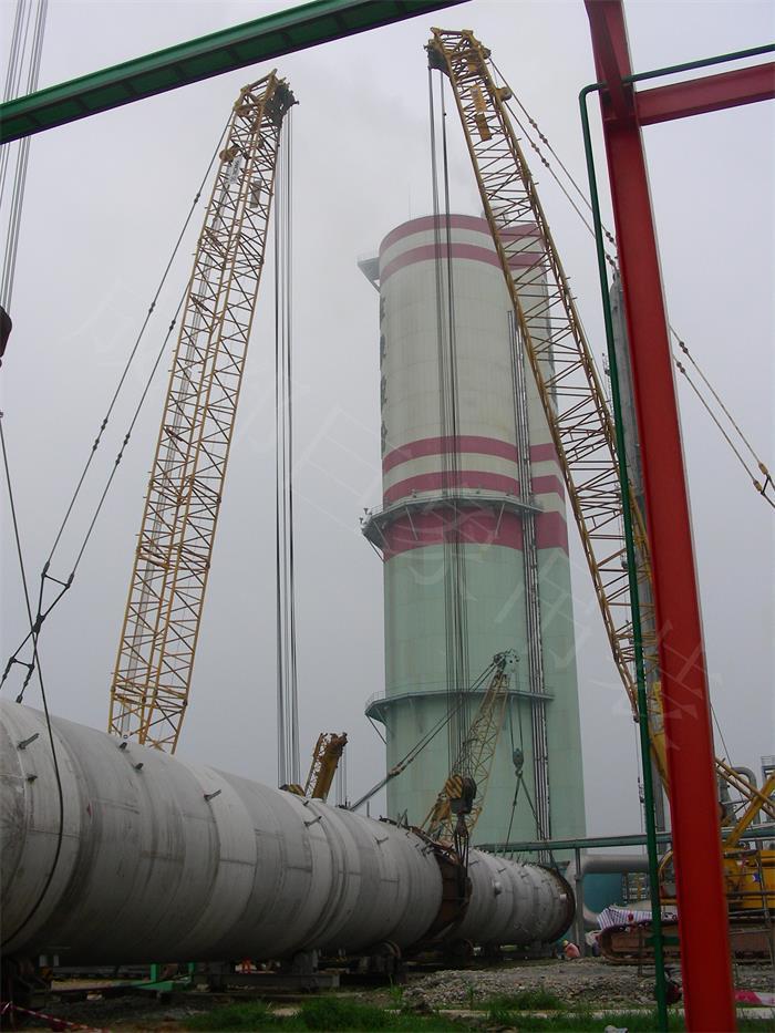 眉山多象化工硝酸吸收塔吊裝圖片2007.8.5 010.jpg 眉山多象化工硝酸吸收塔吊裝圖片2007.8.5 010.jpg