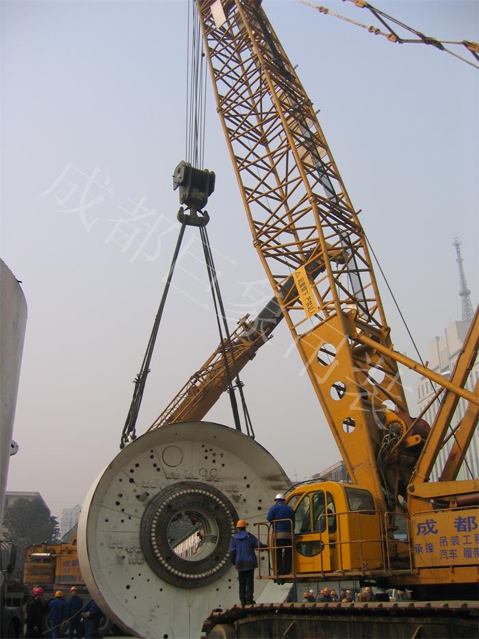 從吊車租賃到吊裝總包，看行業(yè)服務(wù)升級(jí)